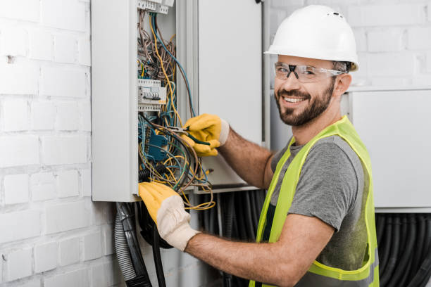 Best Ceiling Fan Installation Electrician  in Roseburg, OR