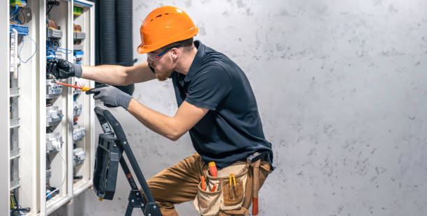 Best Electrical Troubleshooting Services  in Roseburg, OR
